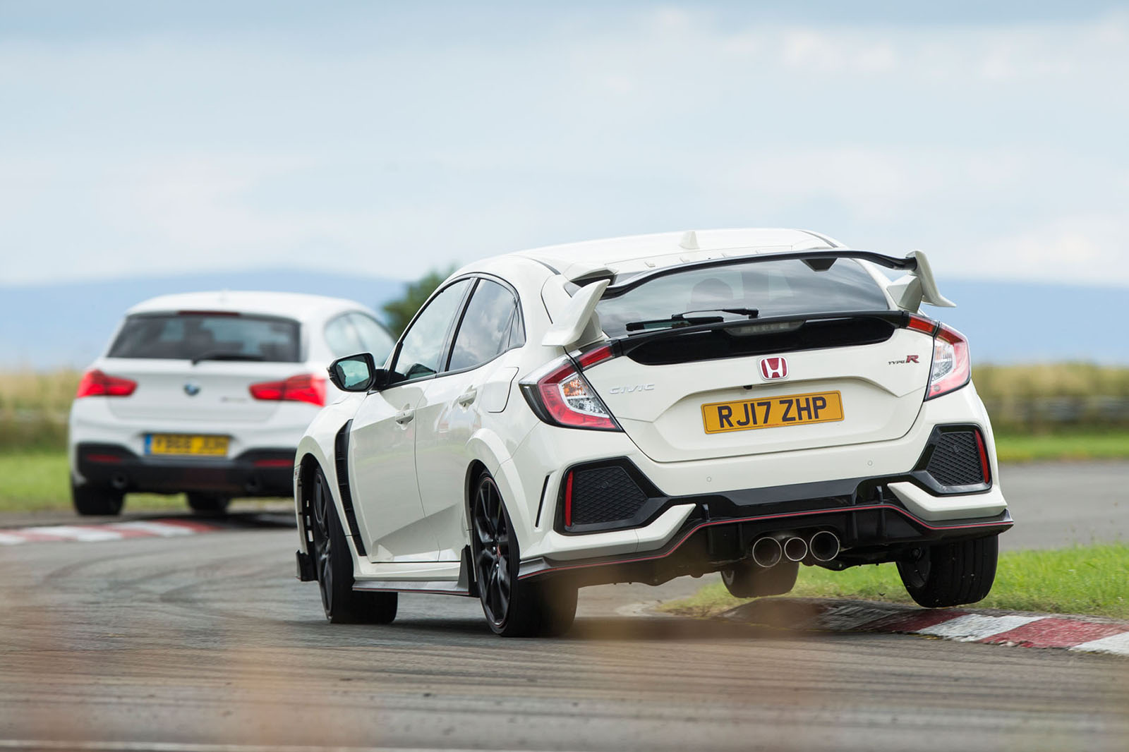 M140 vs civic 0548 0