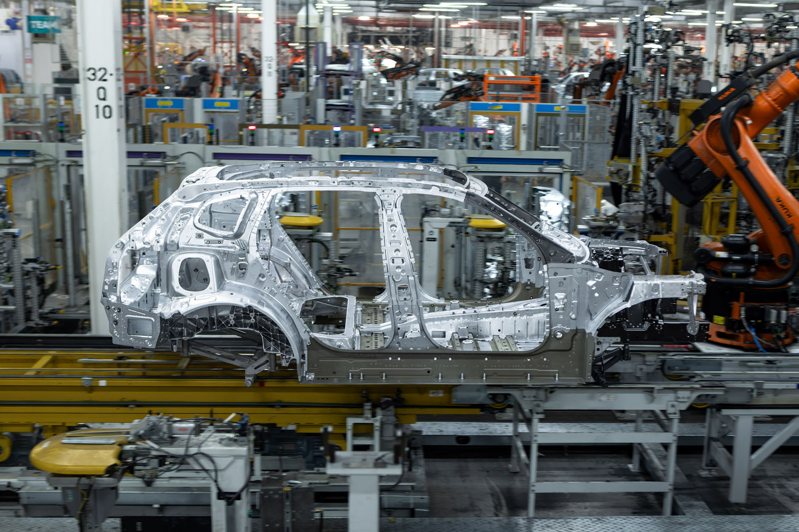 BMW snížilo emise X5 o 40 procent ještě před prvním kilometry. Jak to zvládlo?