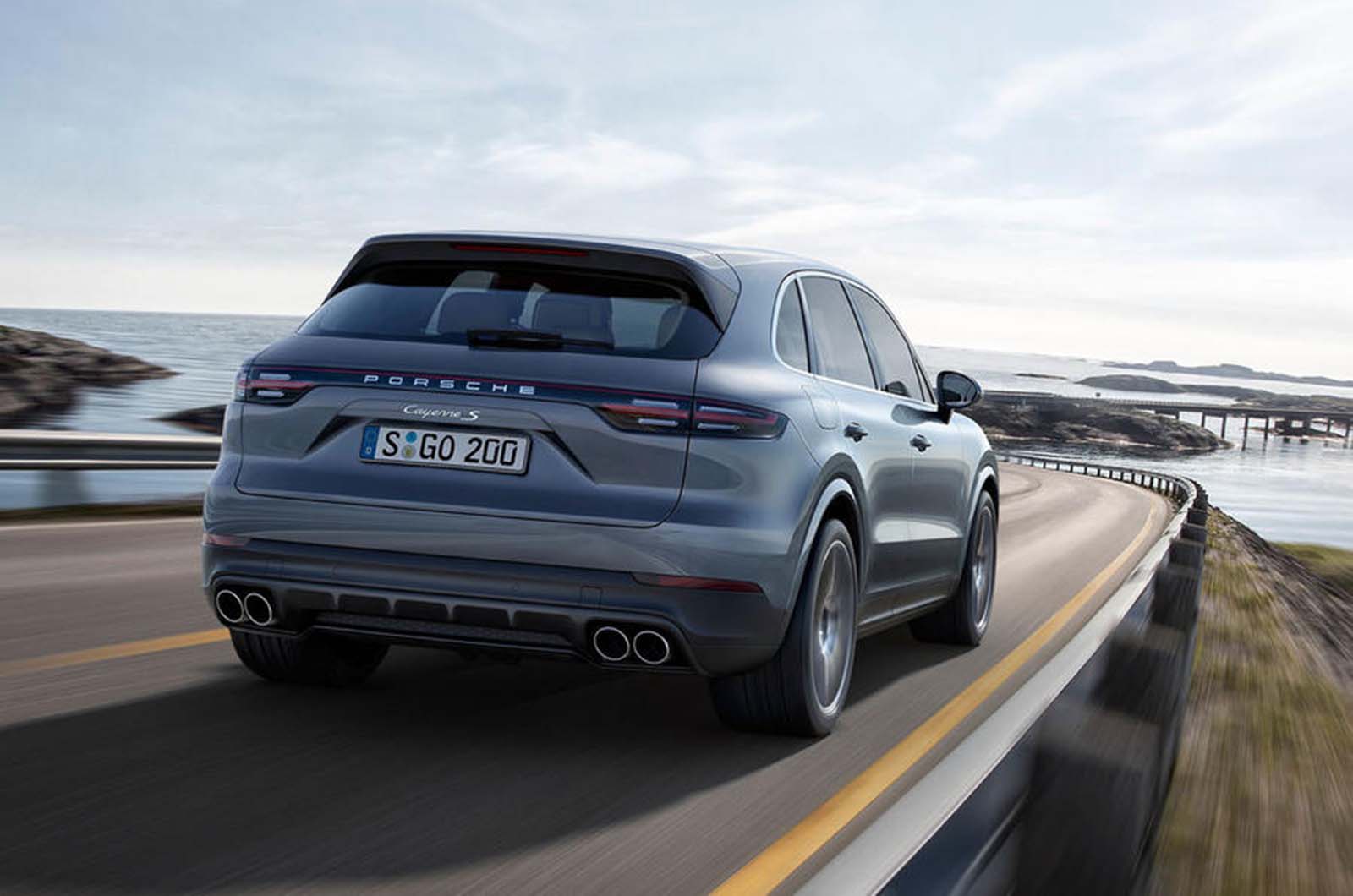 Porsche cayenne 2017 0205 0