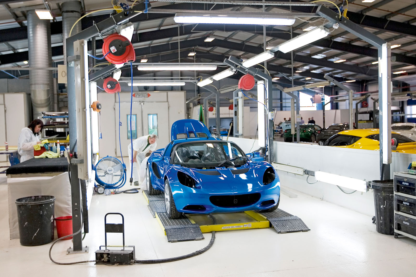 Lotus Raunheim Lotus Engineering