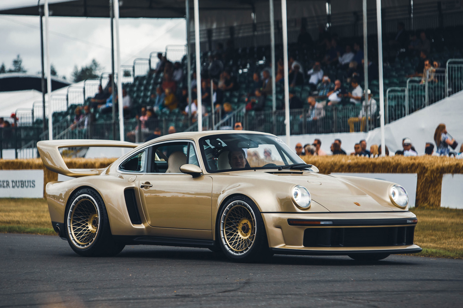 Singer DLS restomod is 690bhp Goodwood star | Autocar