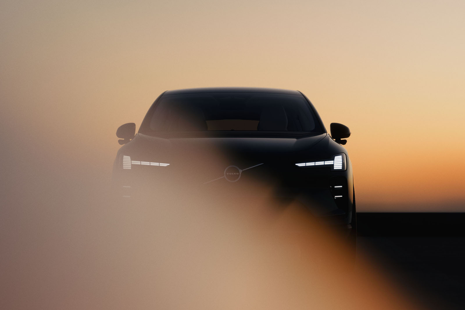 Volvo EX60 to become UK's longest-legged EV with 503-mile range