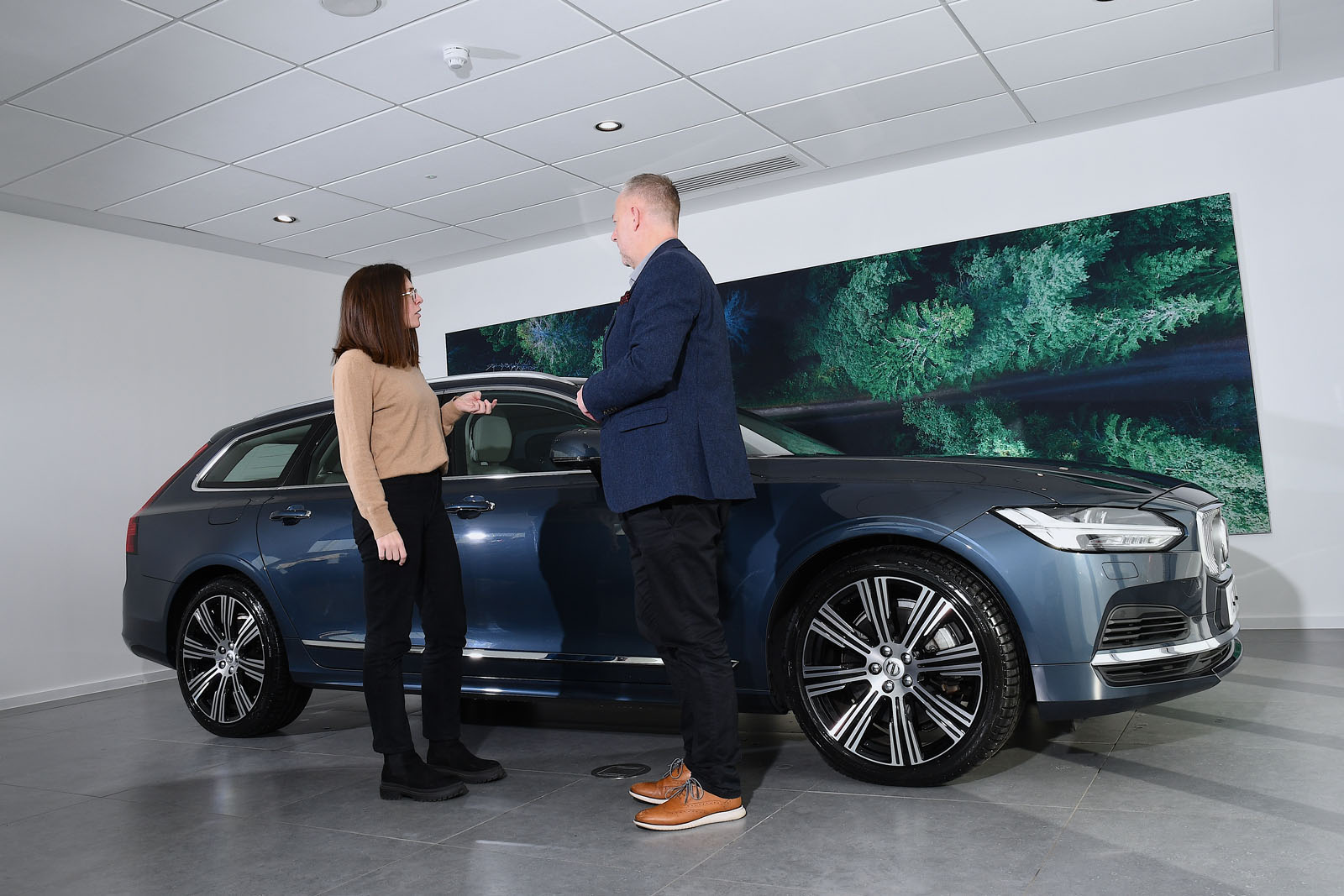 Why car makers still dream of selling directly to drivers | Autocar