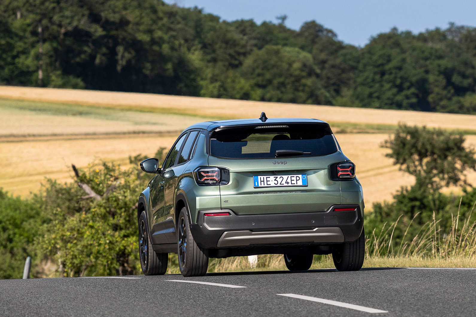 Jeep Avenger 4xe EV review 2026 017