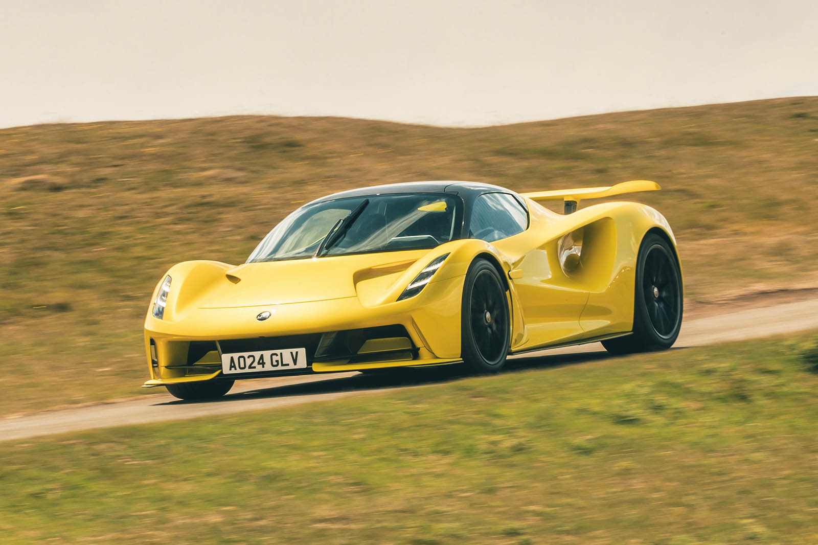 Lotus Evija review 2025 039