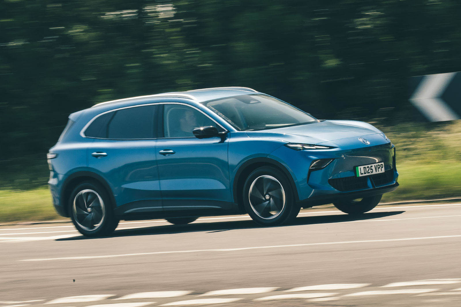 MG S% EV review 2025 018
