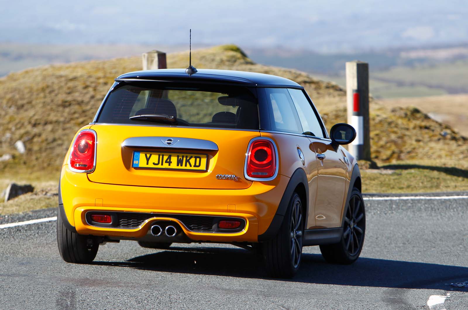 Mini cooper s RT rear cornering