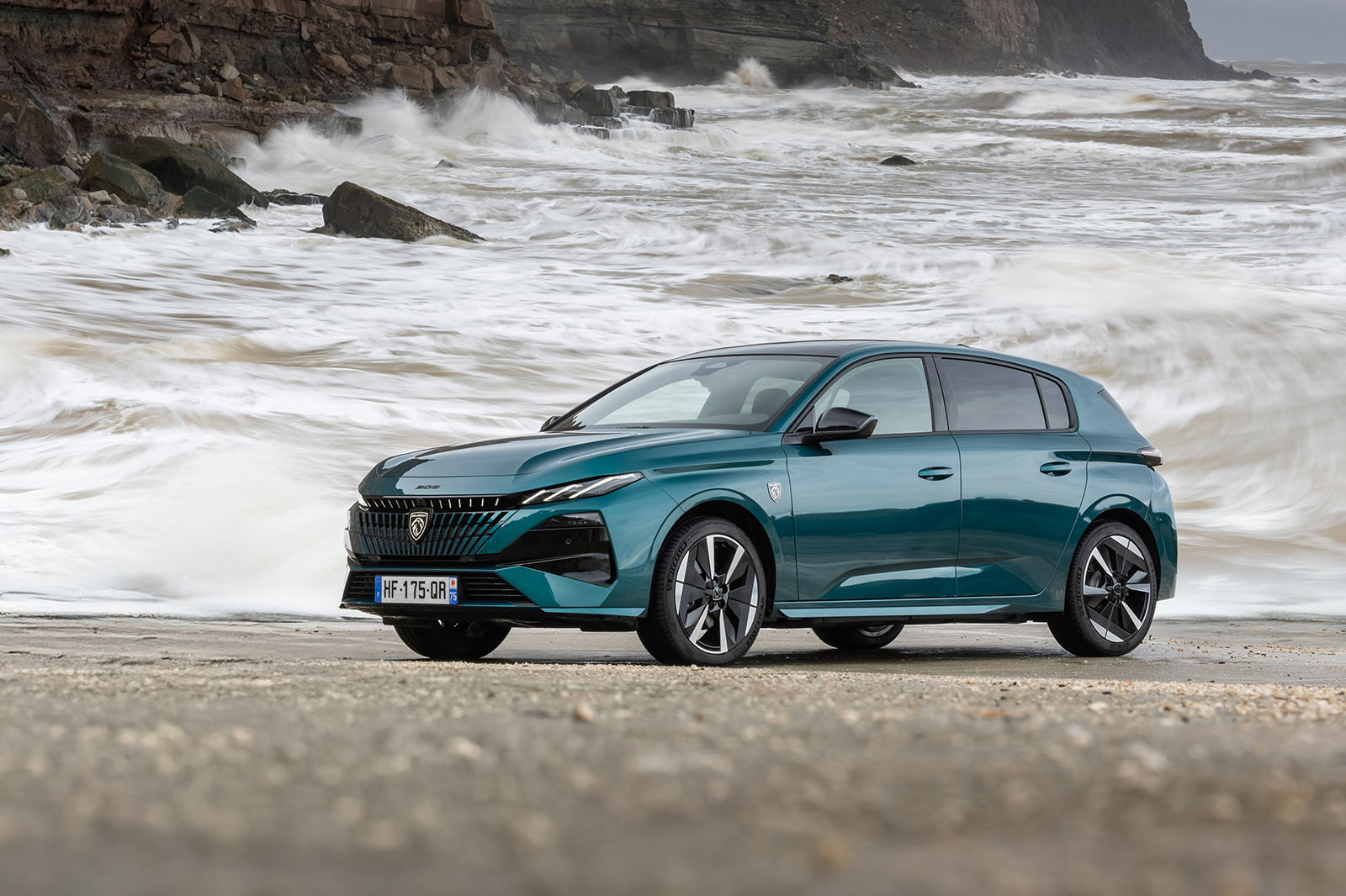 Peugeot 308 GT Electric review 2025 025 Peugeot 308 GT Electric review 2025 025