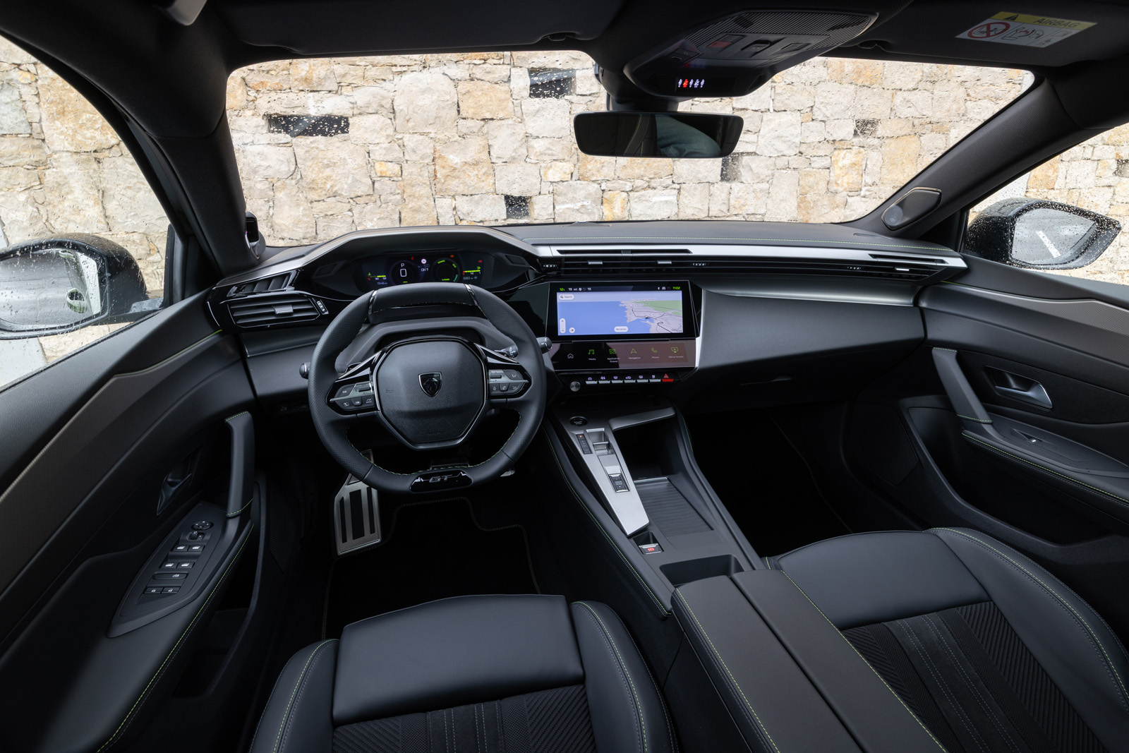 Peugeot 408 cabin