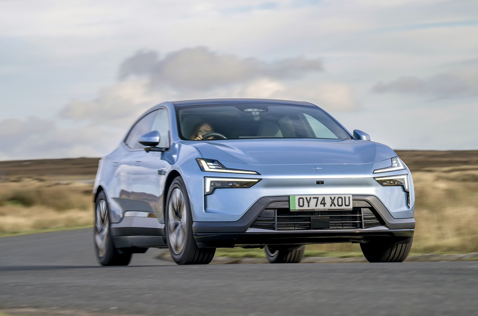 Polestar 4 front cornering 2