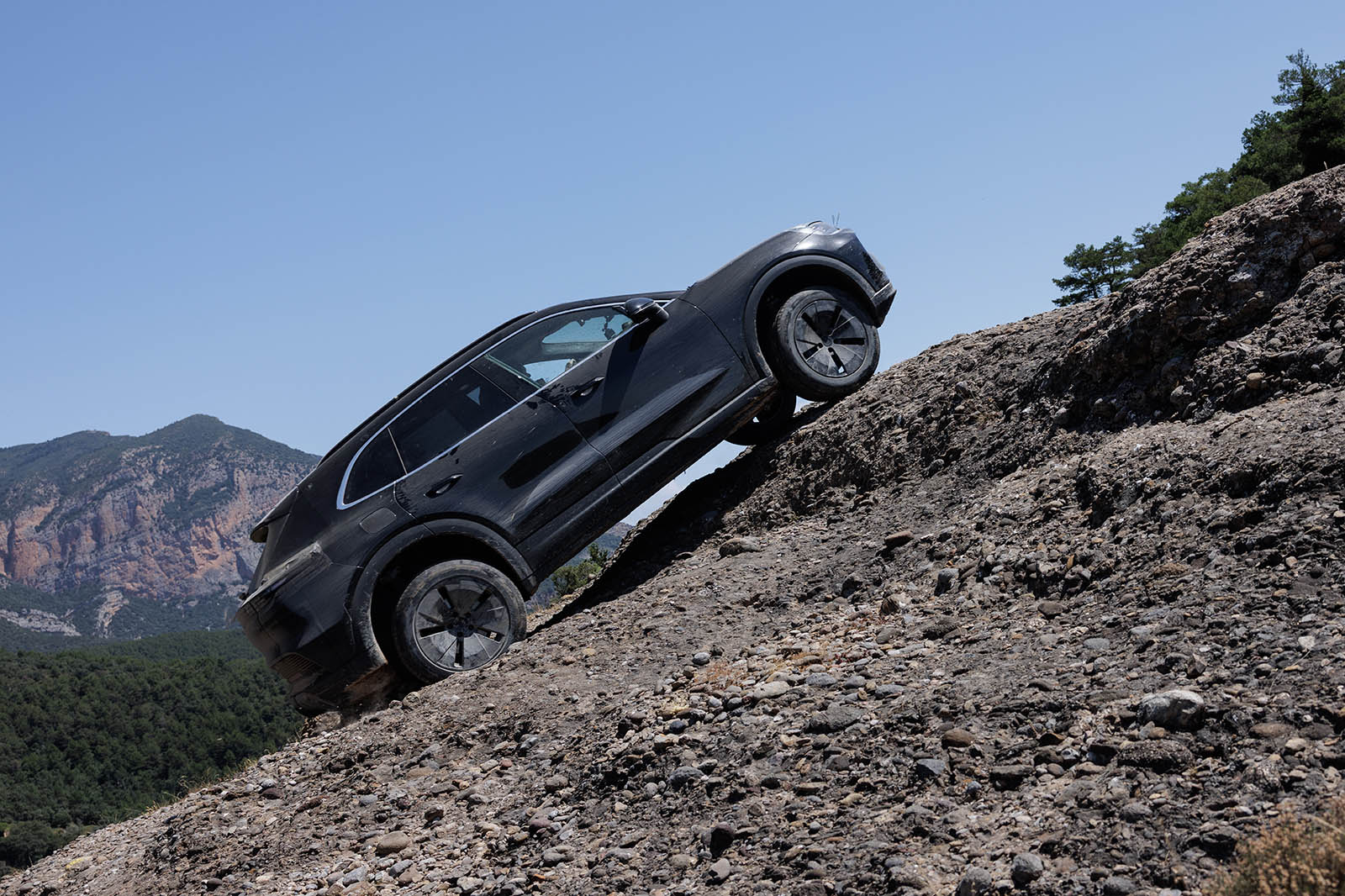 Porsche Cayenne EV protortype review 2025 015