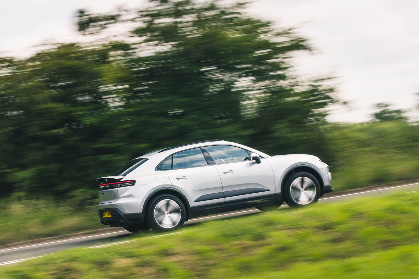 Porsche Macan EV review 2025 019