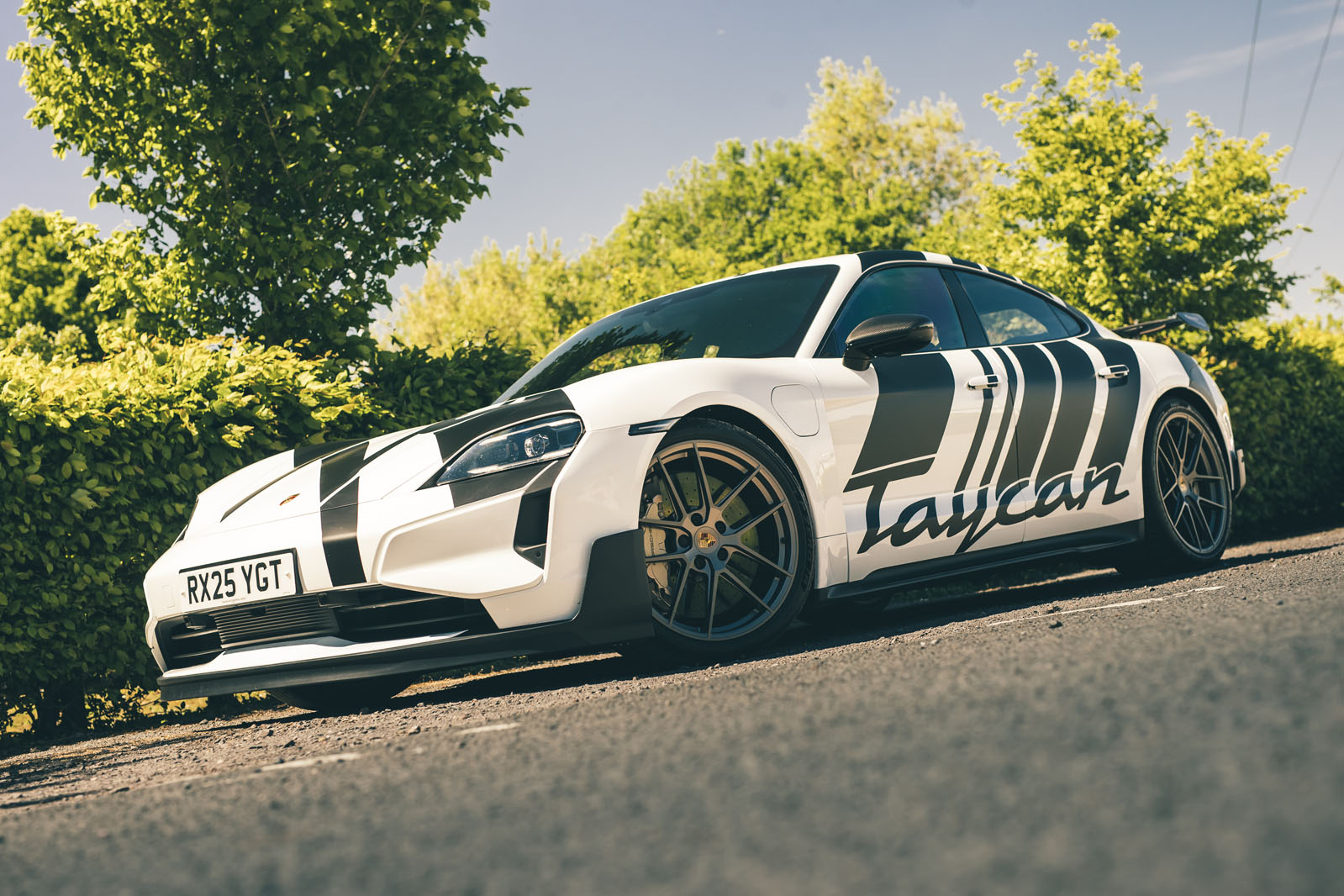 Porsche Taycan Turbo GT 2025 Review front static 32