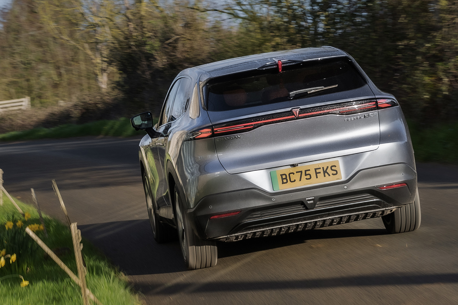 Rear three quarter s2