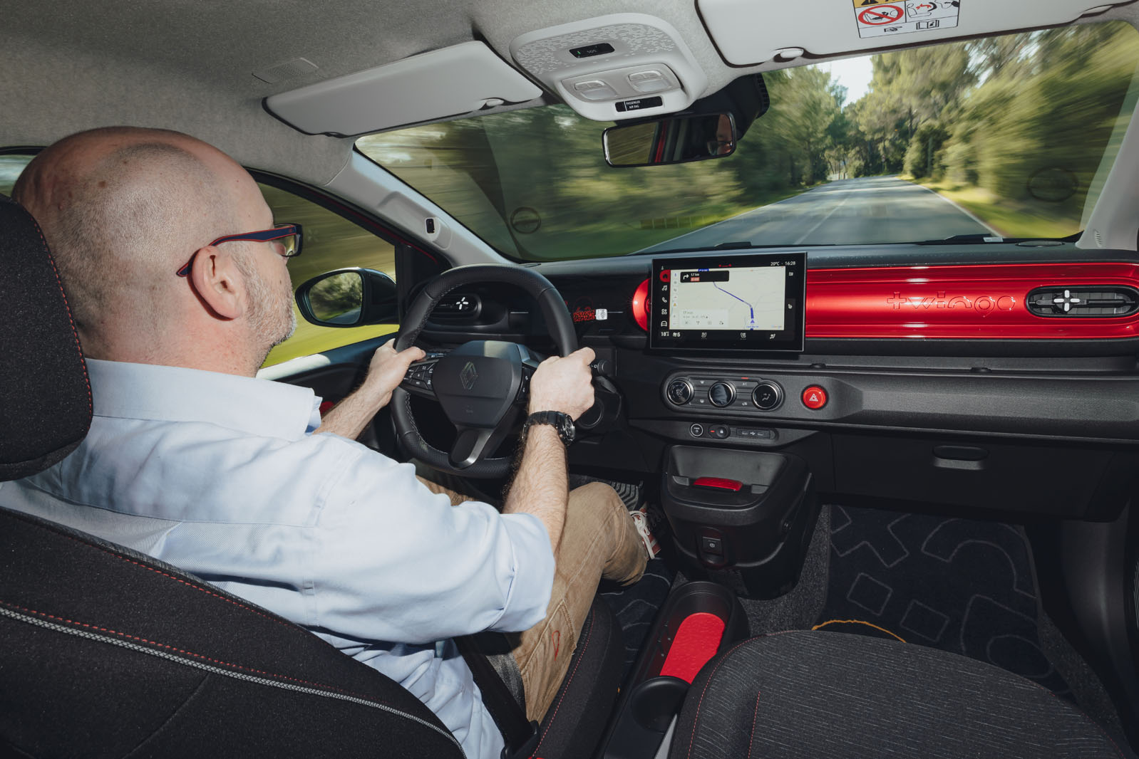 Renault Twingo review 2026 010