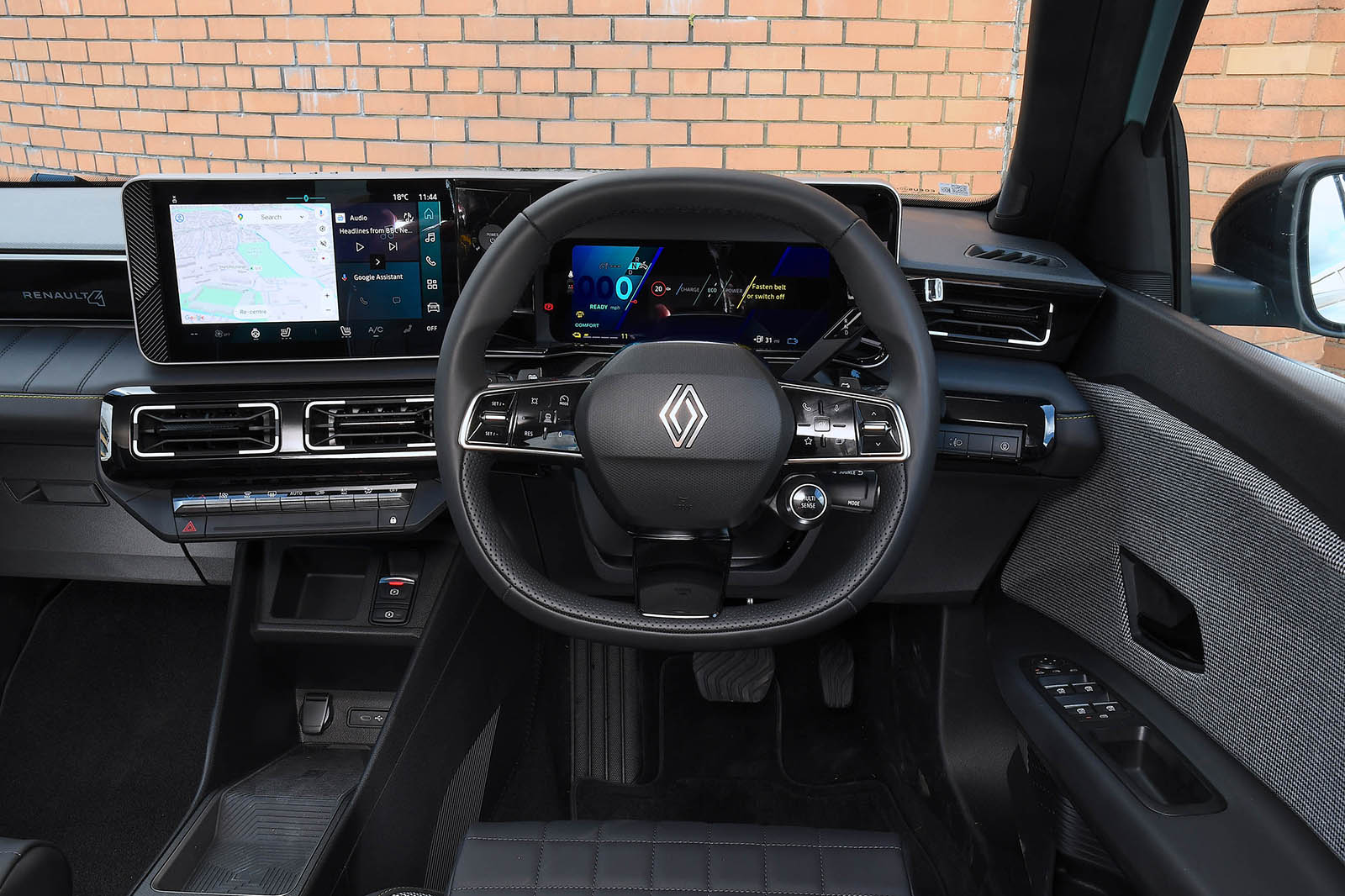 Renaultt 4 review 2025 009