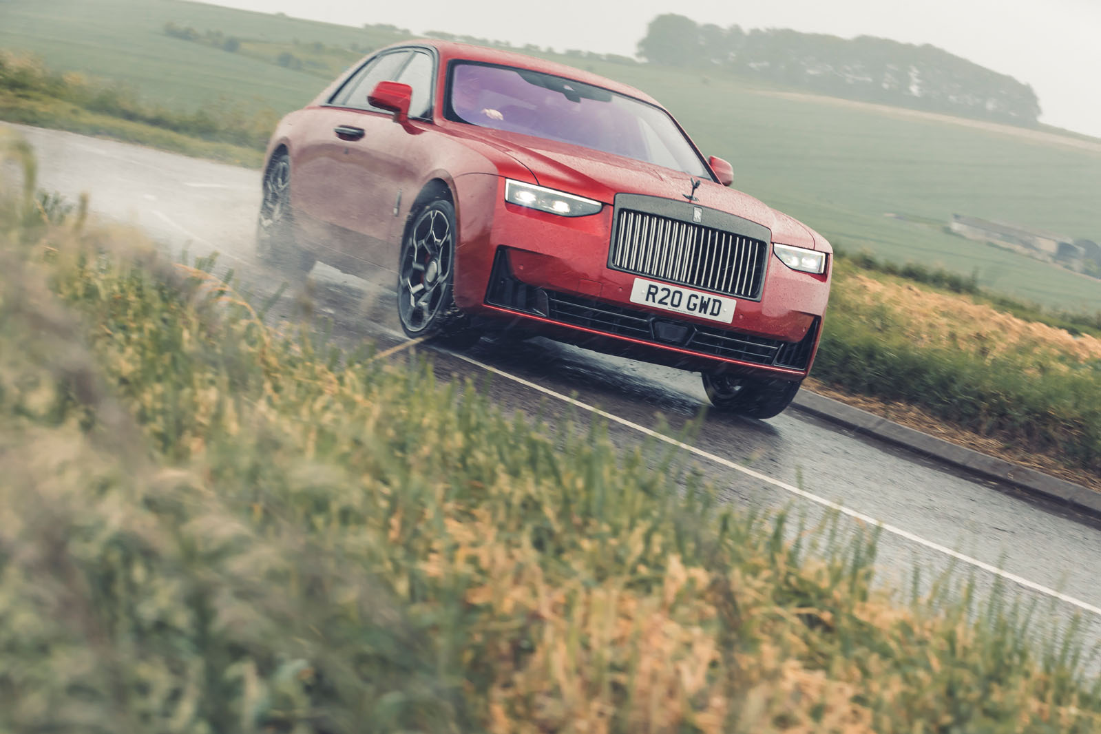 Rolls Royce Ghost review 2025 024 front cornering