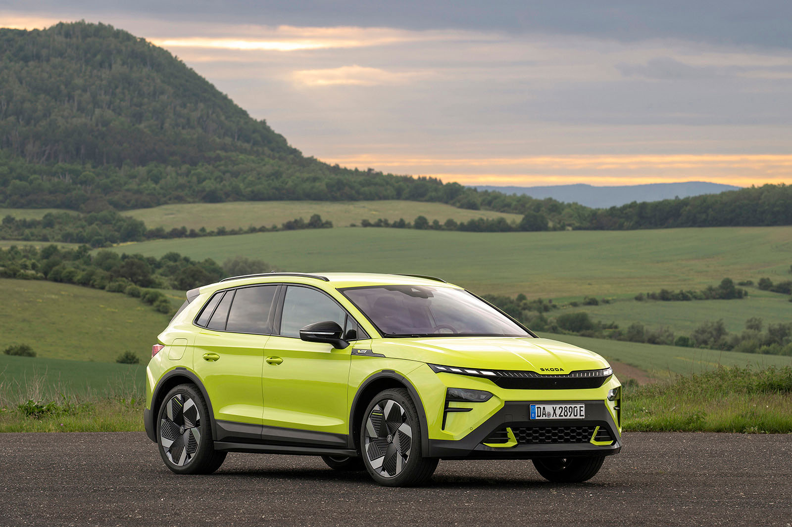 Skoda Elroq VRS review 2025 02 front static