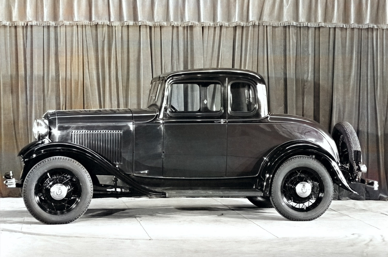 Ford V8 (1932)
