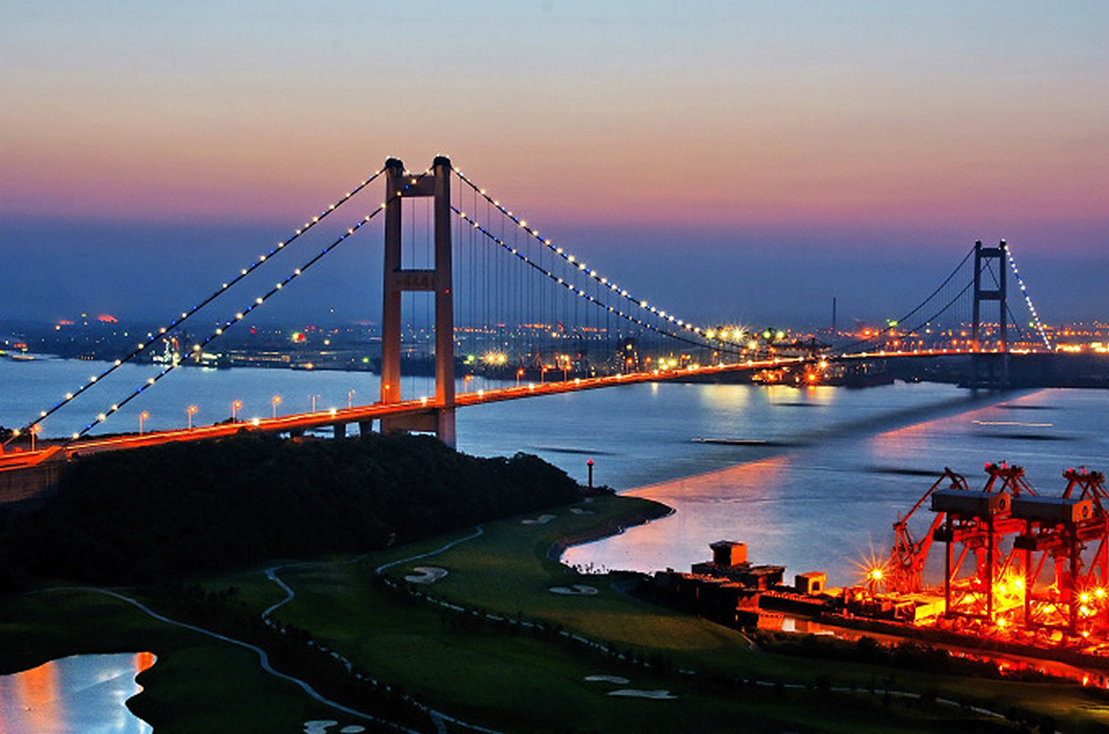 Jiangyin Bridge, China - 1385 meter