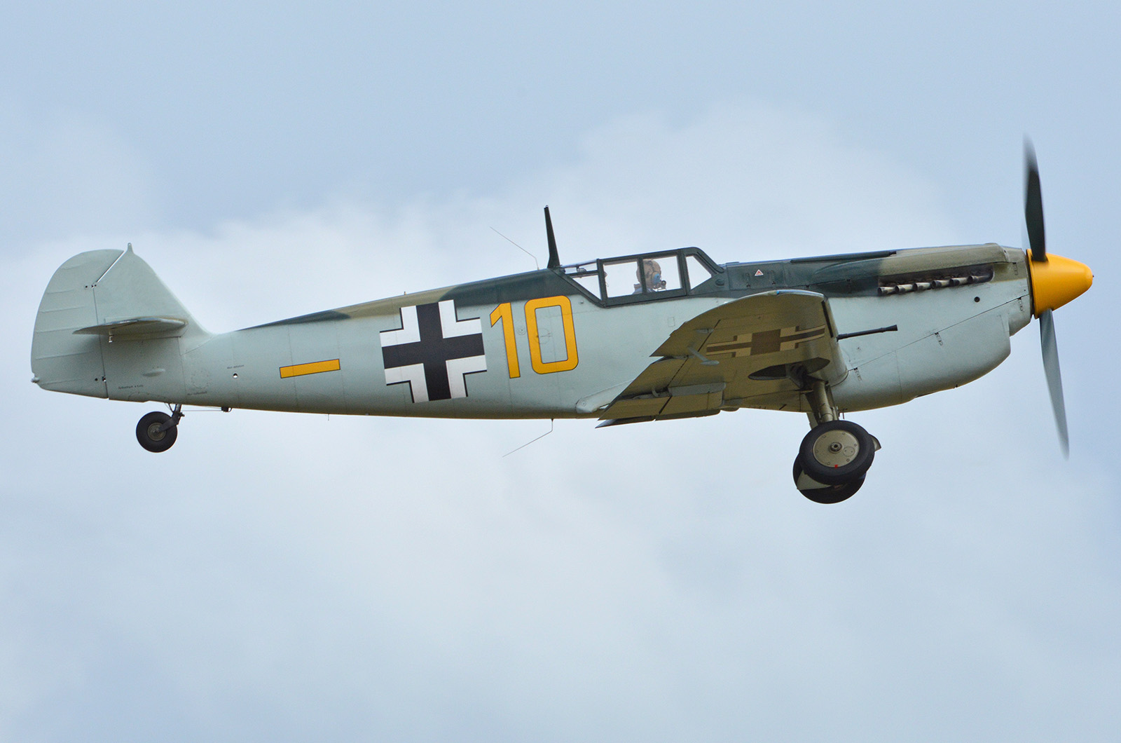 Hispano Aviación HA 1112 Buchón - Me 109