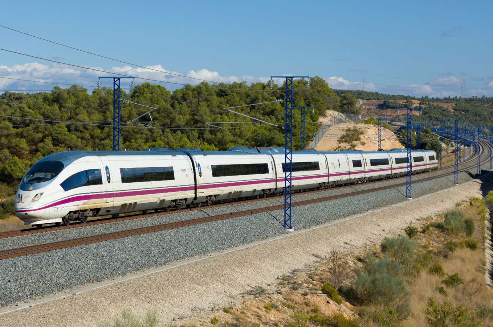 10.	Renfe Klasse 103 - 404 km/h