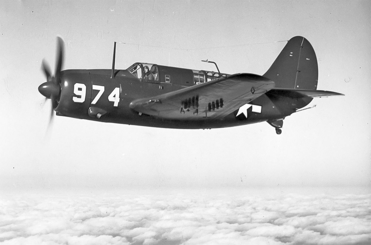  Curtiss Helldiver