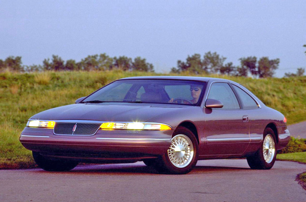 Lincoln Mark VIII 