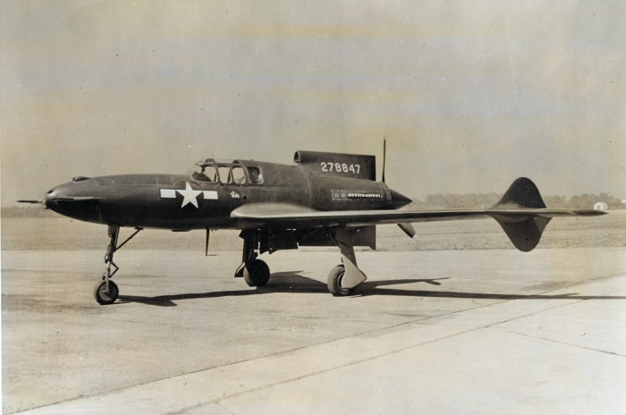  Curtiss-Wright XP-55 Ascender 