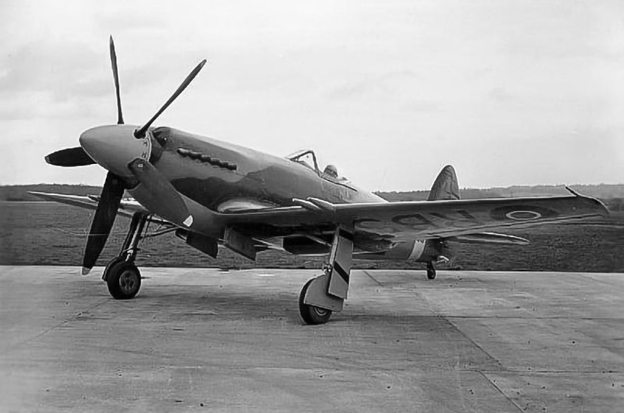  Supermarine Spiteful