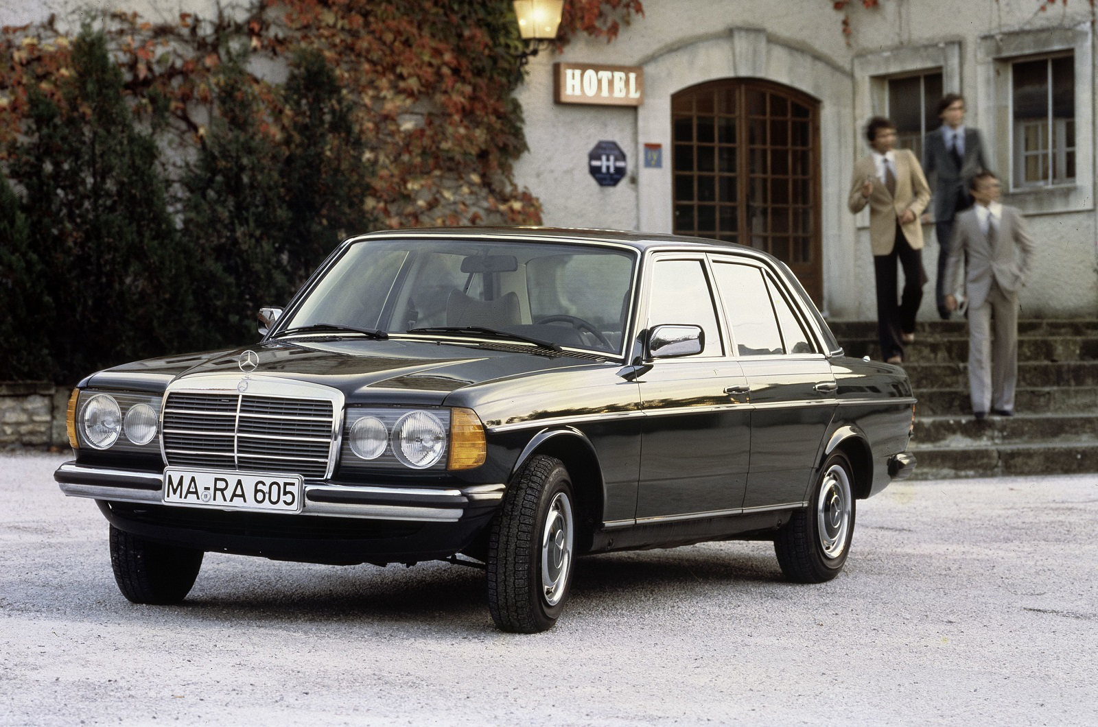 Mercedes-Benz W123 (1976)