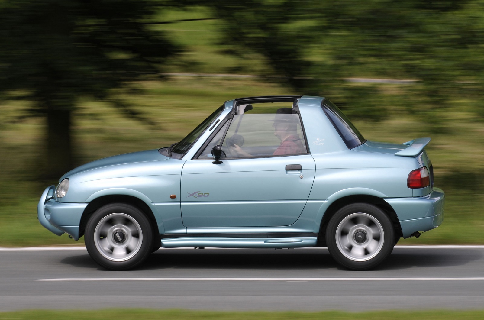 Suzuki X90