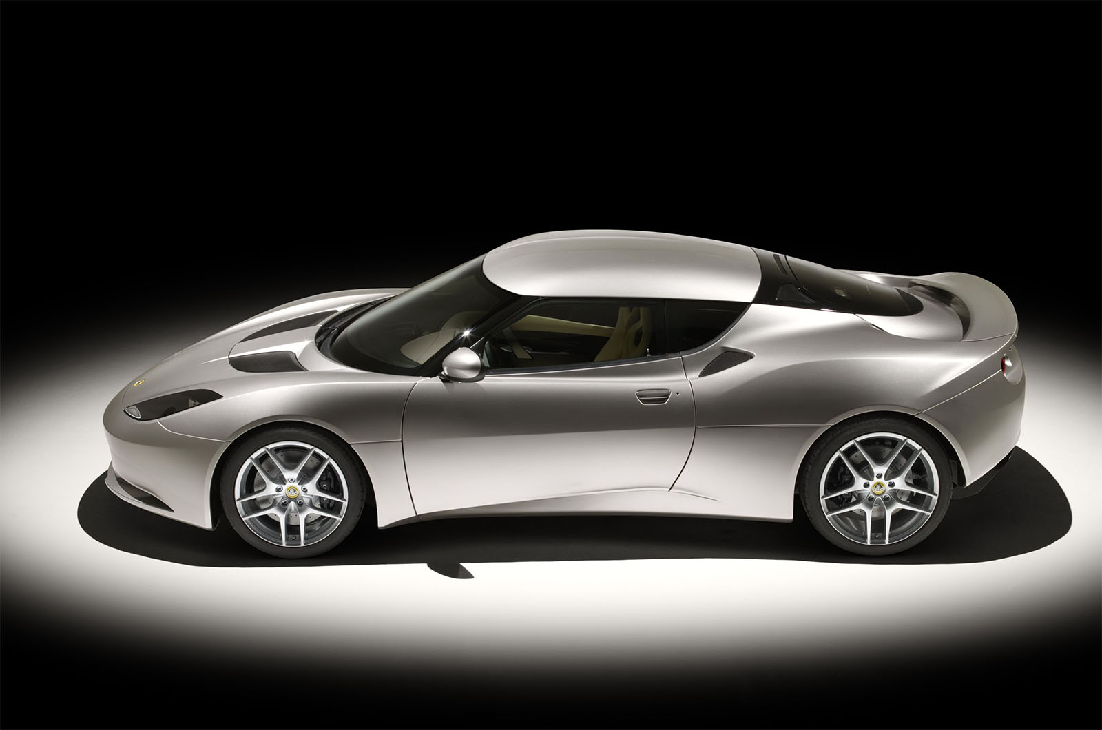 LOTUS EVORA 