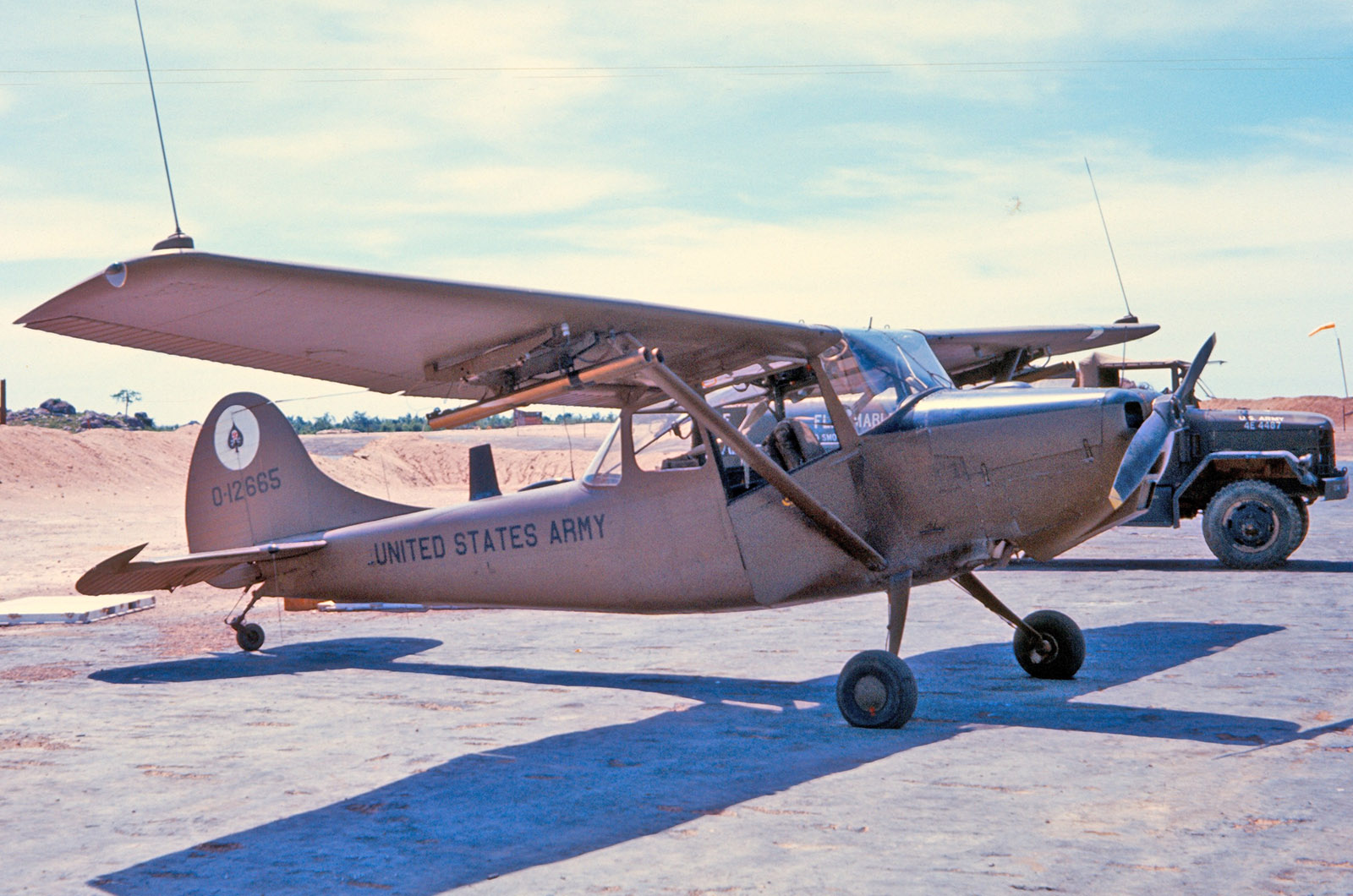 Cessna O-1 Bird Dog and O-2 Skymaster