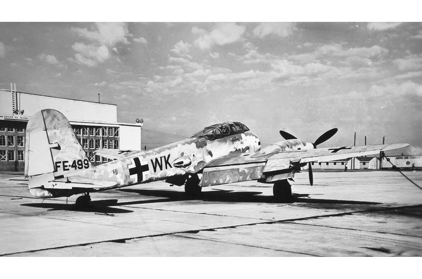 Messerschmitt Me 410 Hornisse - 624 km/h