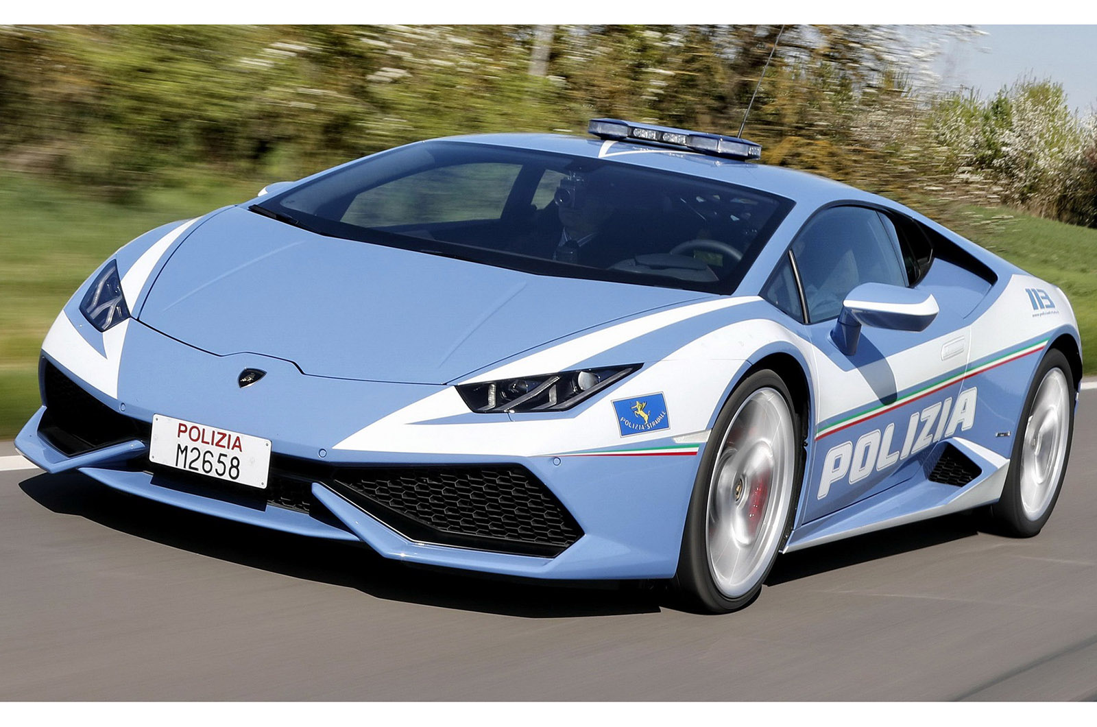  Lamborghini Hurac&aacute;n (Italy)