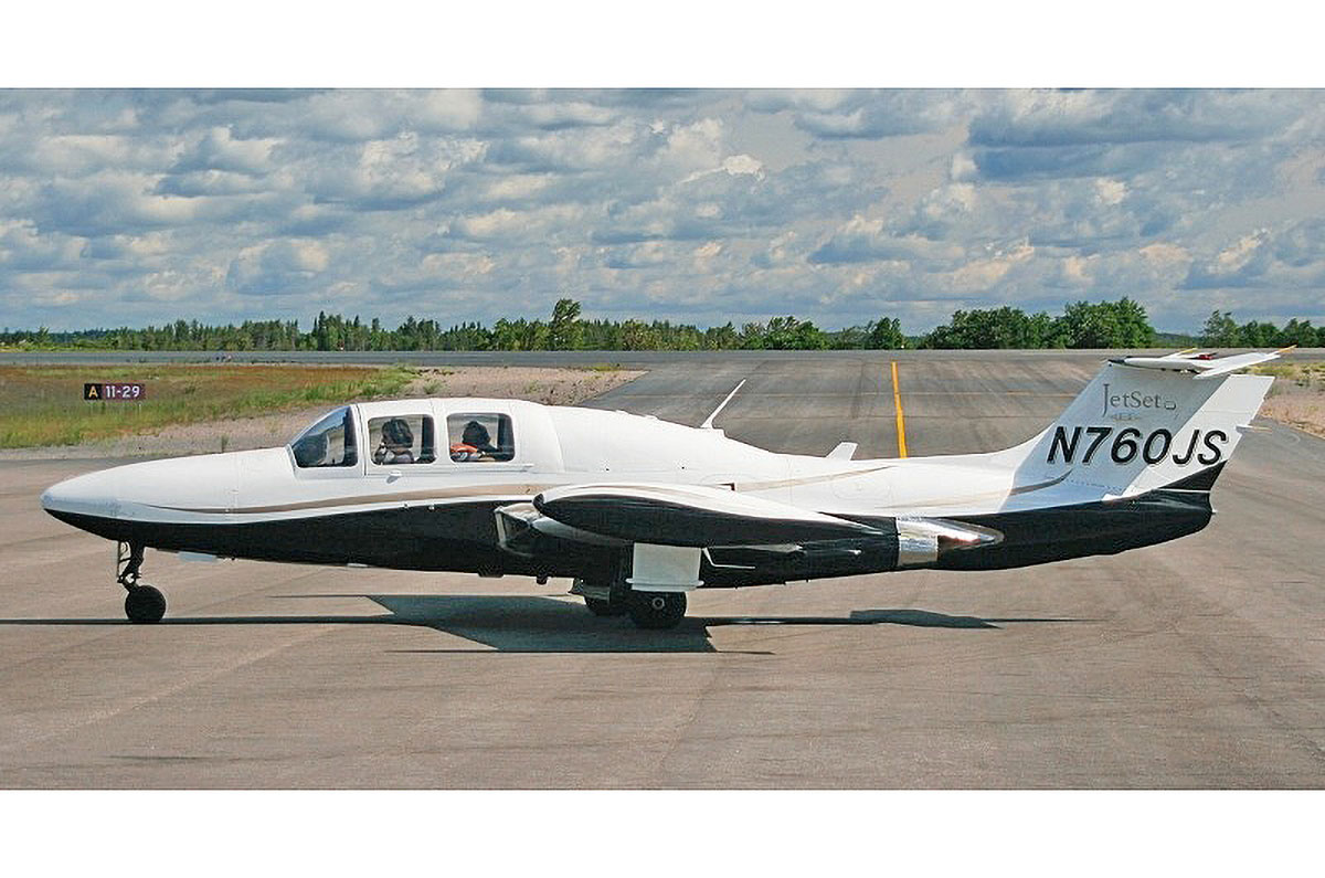  Morane-Saulnier MS.760 Paris