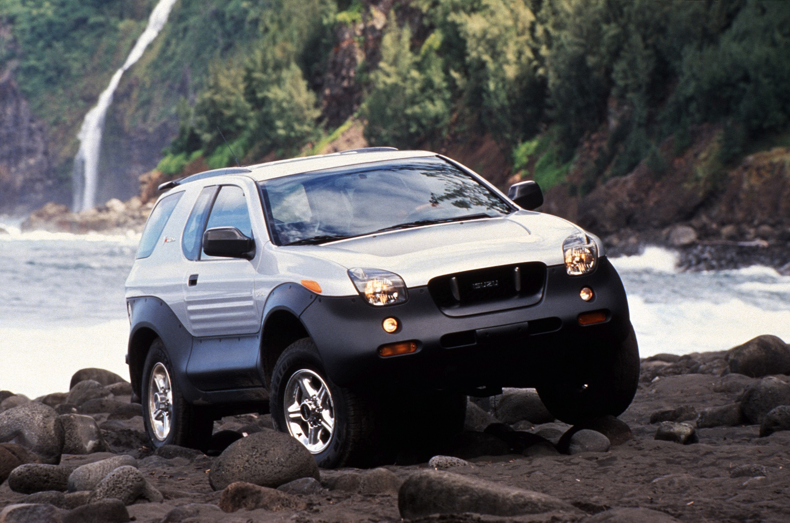 Isuzu Vehicross (1997)