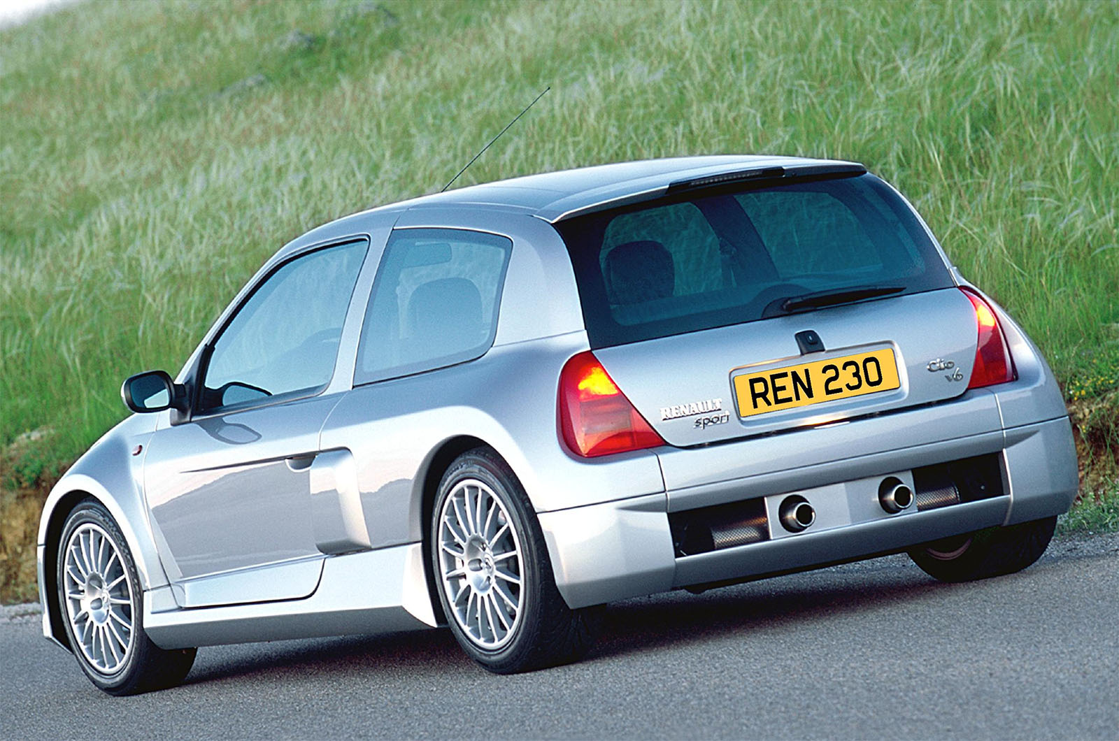  Renaultsport Clio V6 (2001) 