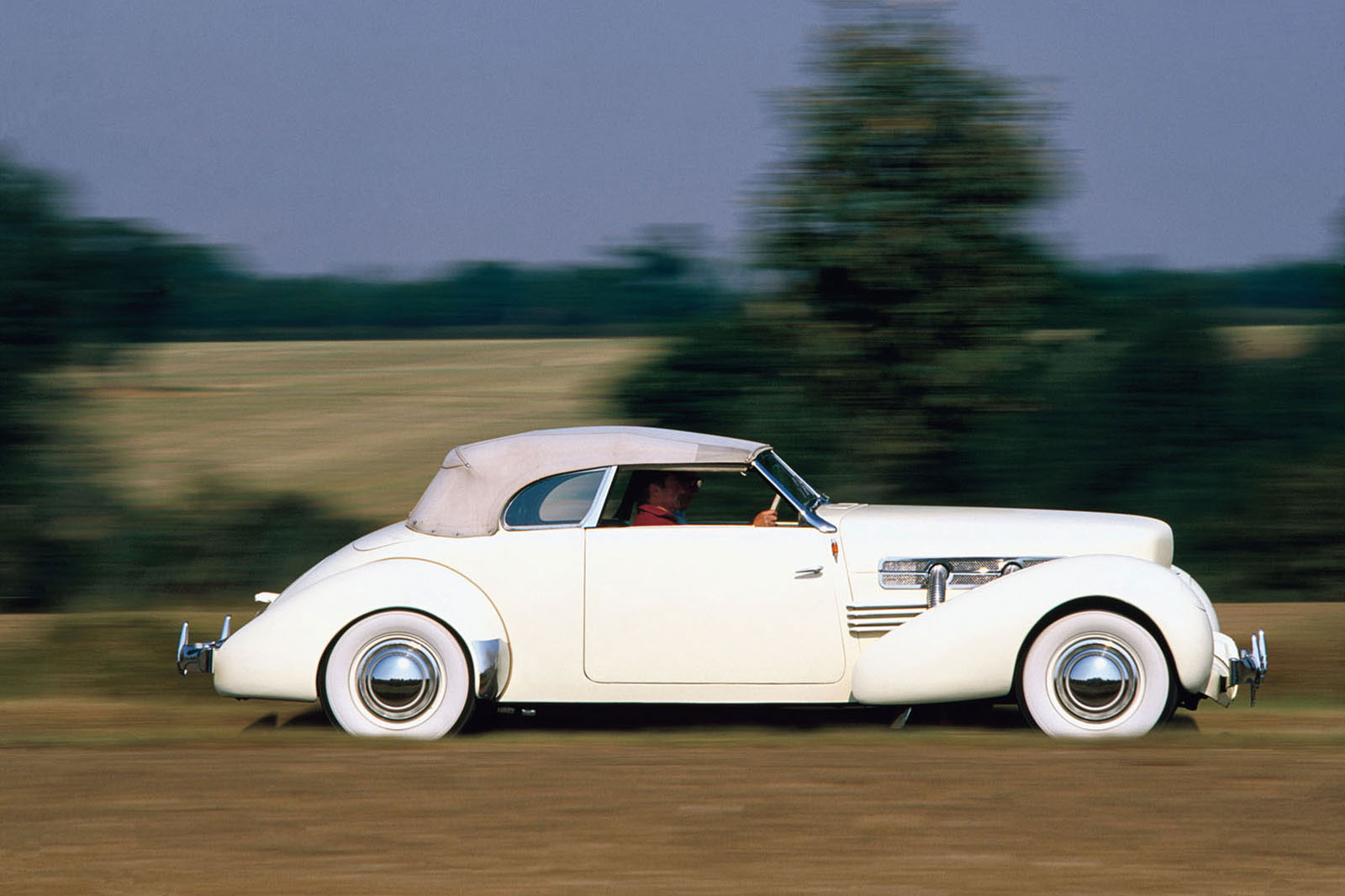  812 (1937)