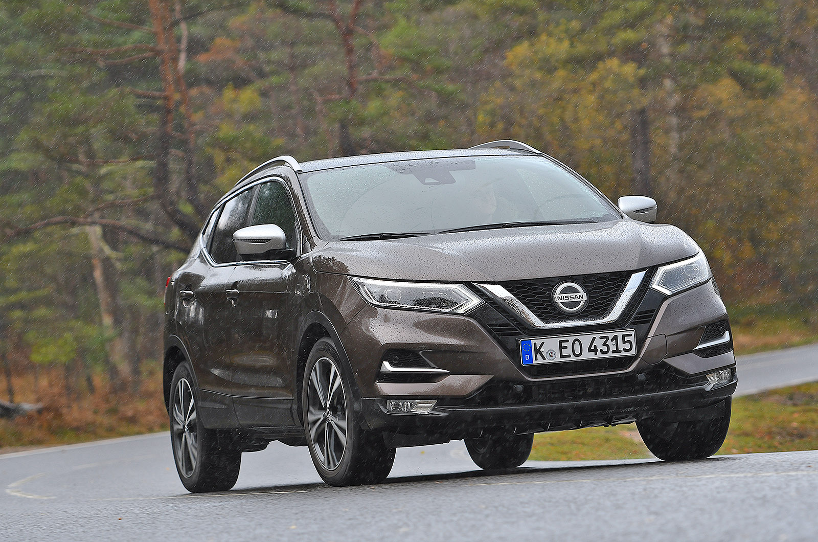 Nissan Qashqai (2006+)