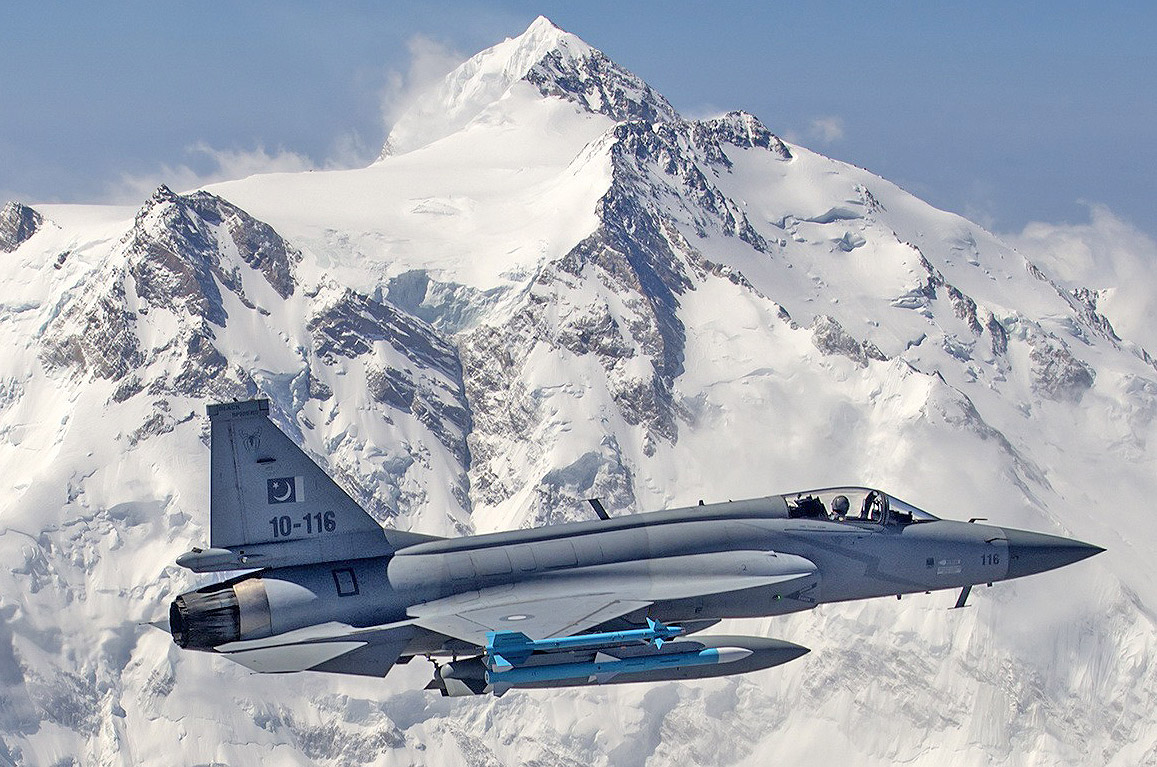 CAC/PAC JF-17 Thunder