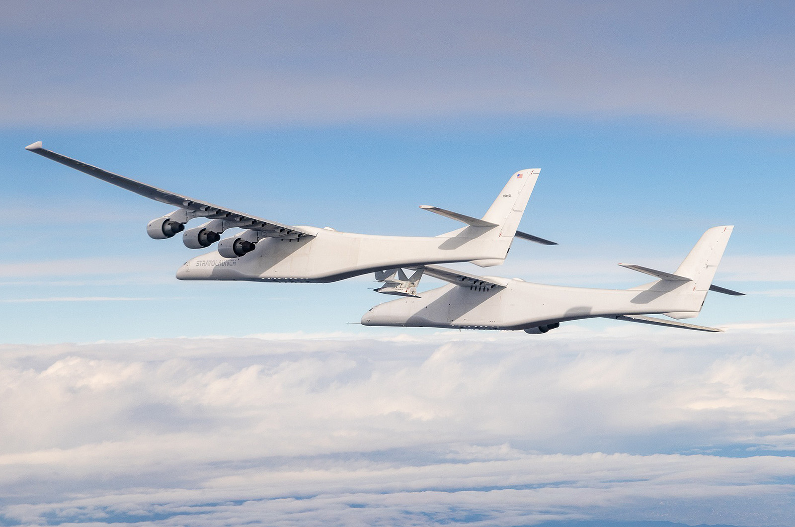  Scaled Composites Model 351 Stratolaunch/Roc