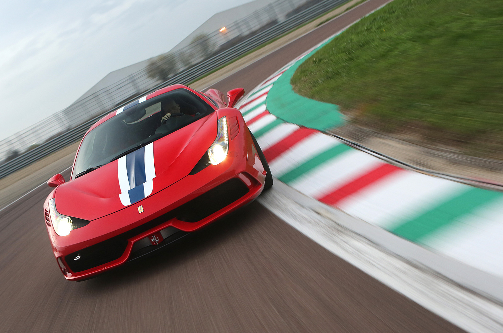 Ferrari 458 Speciale (2013)
