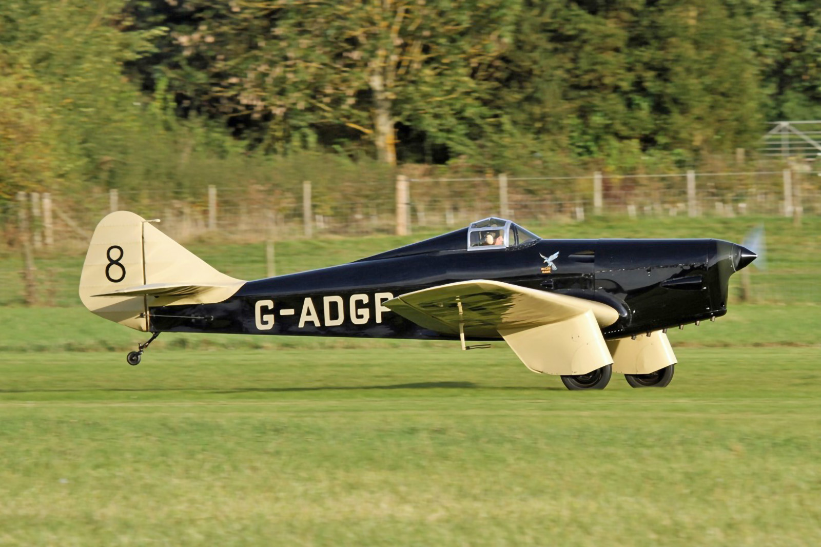  Miles Hawk Speed Six