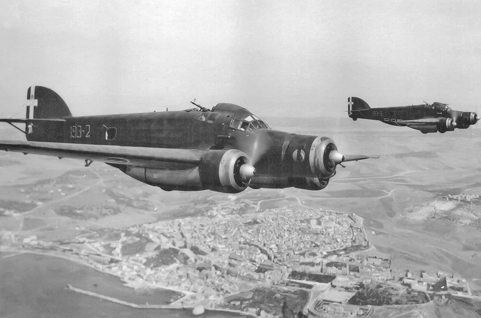  Savoia-Marchetti SM.79 Sparviero 