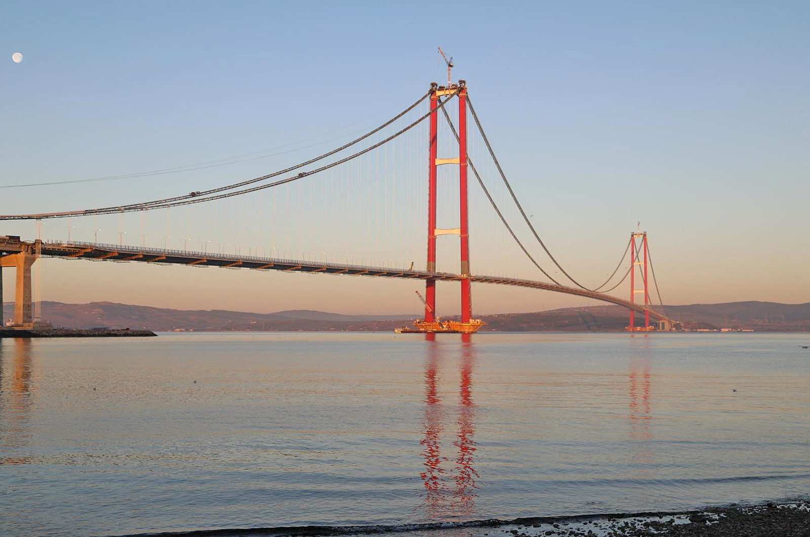  Puente de &Ccedil;anakkale de 1915, Turqu&iacute;a - 2023 metros 
