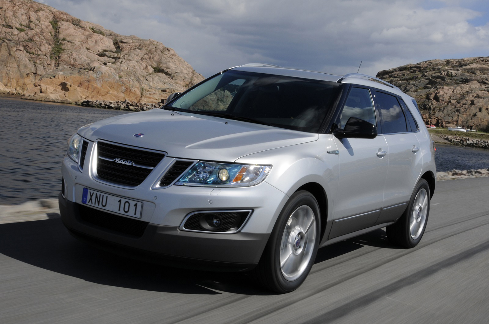 Saab 9-4X (2011)