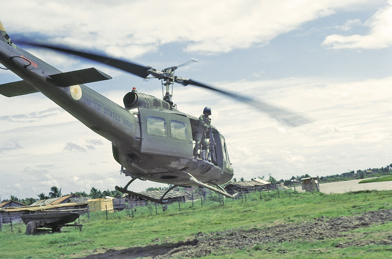Bell UH-1 Iroquois ("Huey")
