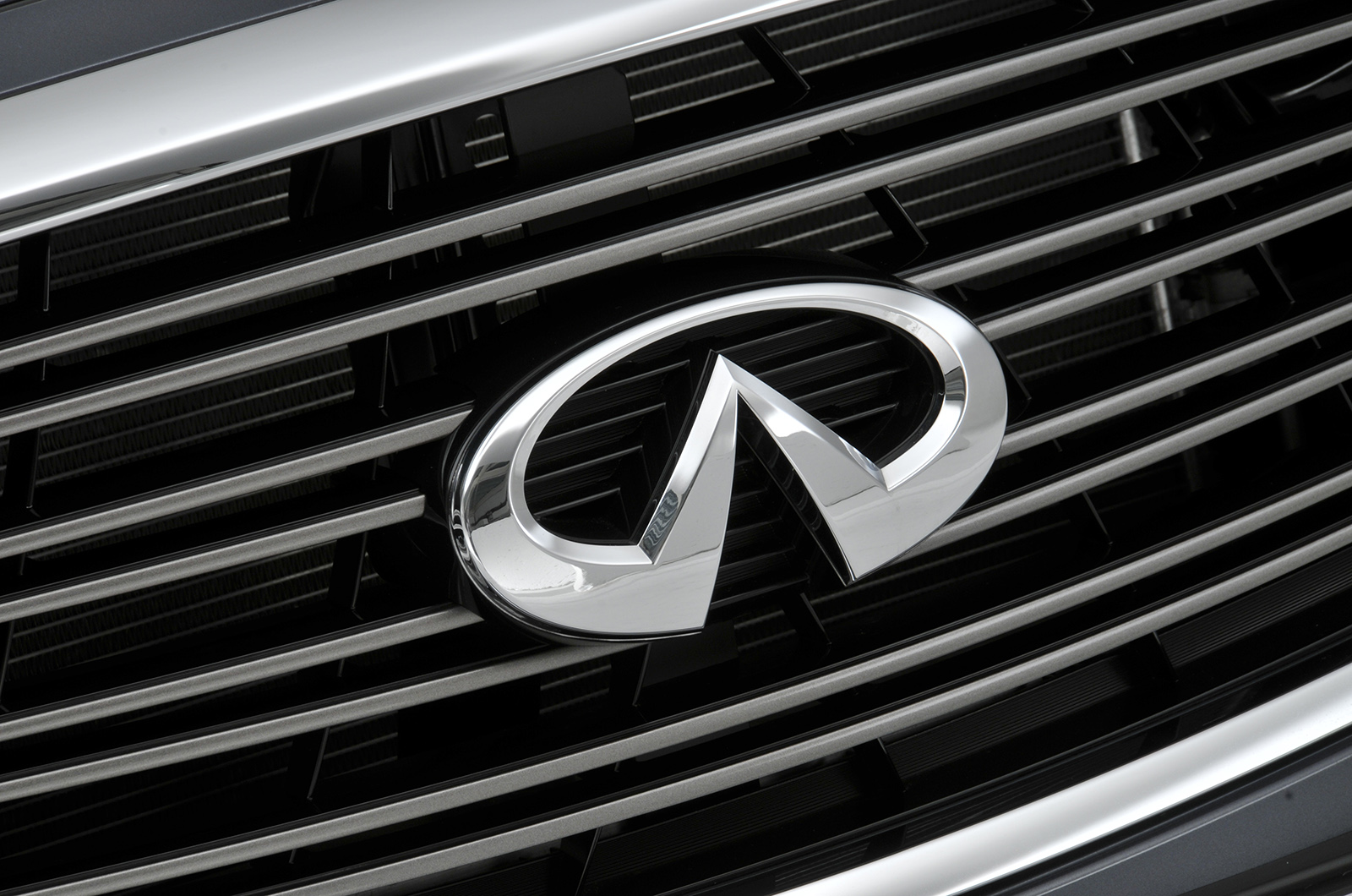 INFINITI